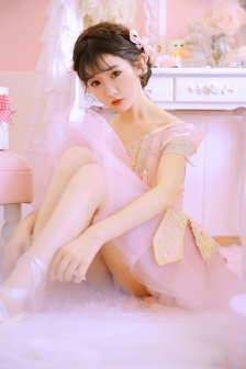 日系精华水PK欧美精华水